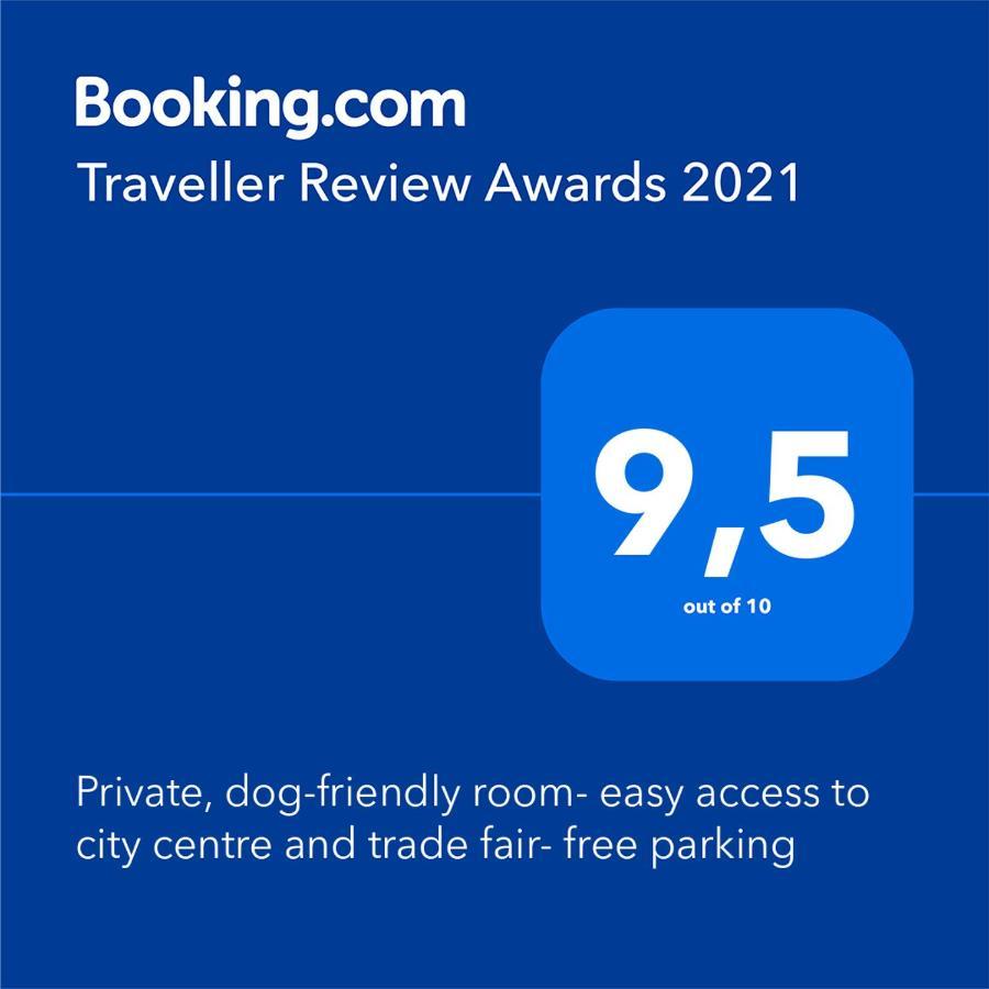 Appartement Private, Dog-friendly Room- Easy Access To City Centre And Trade Fair- Free Parking Munich